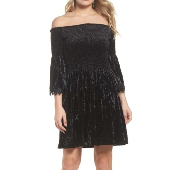 Kobi Halperin Dresses & Skirts - NWT KOBI HALPERIN Donella Velvet Strapless Dress M